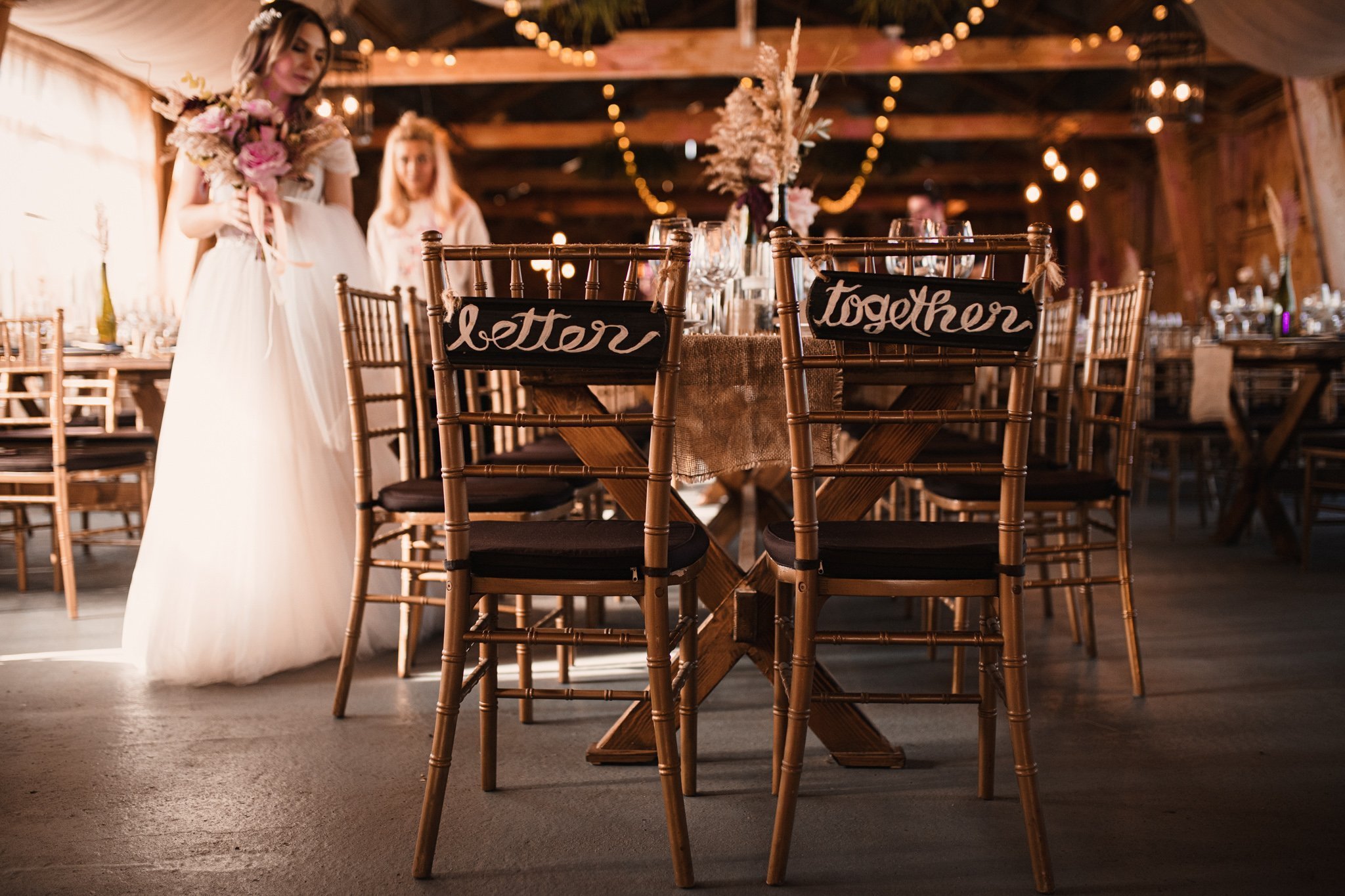 green spot wedding barn - Wedding barn chair decor
