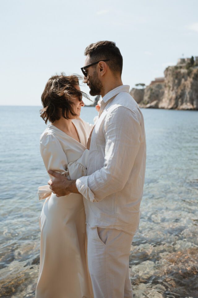 Romantic moment between bride and groom in Sicily